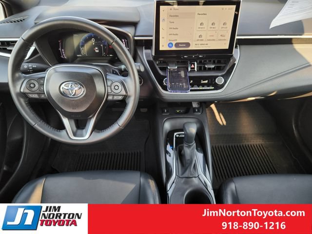 Used 2025 Toyota Corolla XSE FWD image 25