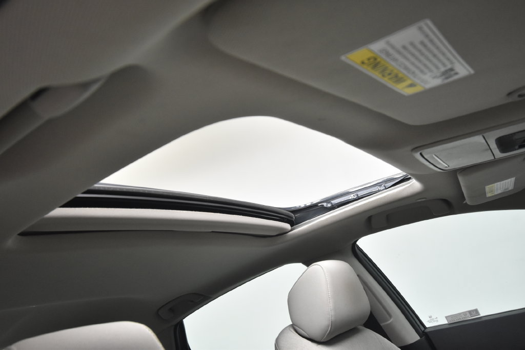Used 2023 Honda Accord EX image 15