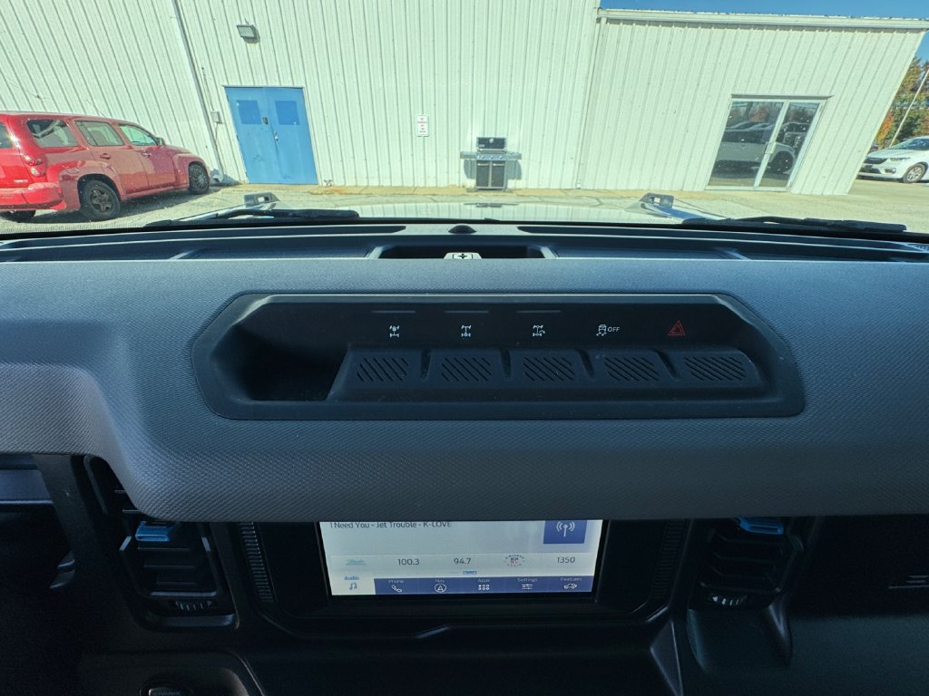 Used 2023 Ford Bronco Black Diamond w/ Sasquatch Package AWD/4WD image 27