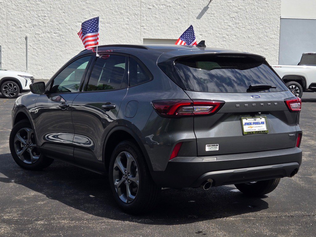 Used 2025 Ford Escape ST-Line AWD/4WD image 15