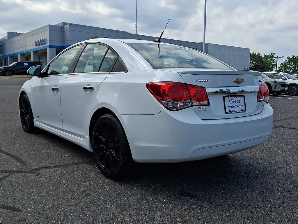 Used 2014 Chevrolet Cruze LTZ w/ RS Package FWD image 7