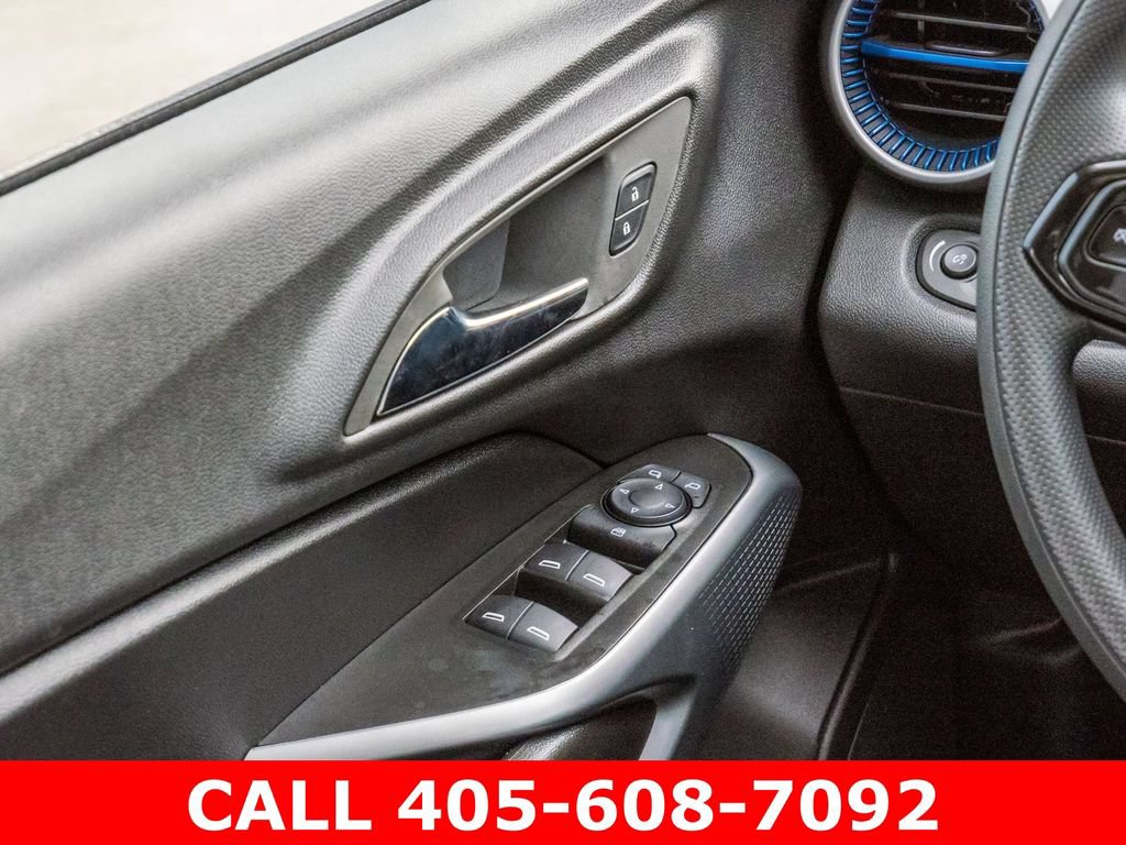 Used 2026 Chevrolet Trax LS w/ Driver Confidence Package FWD image 25