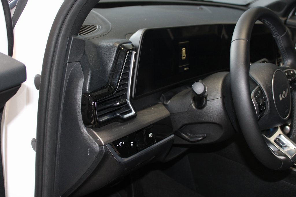 Used 2023 Kia Sportage X-Line image 11