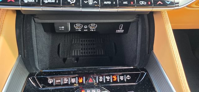 New 2026 Jeep Grand Wagoneer L Summit AWD/4WD image 27