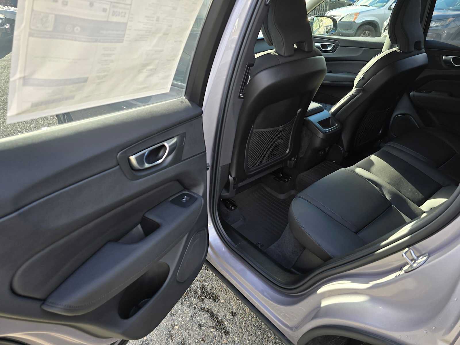 Used 2026 Volvo XC60 B5 Plus w/ Protection Package Premier AWD/4WD image 16