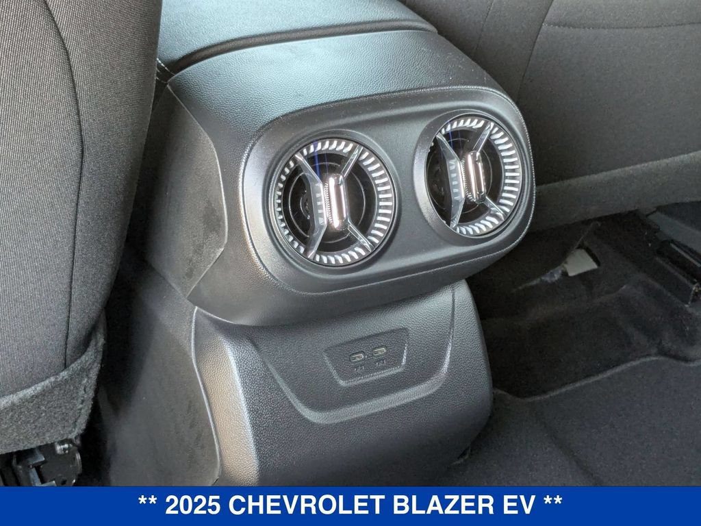 New 2025 Chevrolet Blazer EV LT AWD/4WD image 24