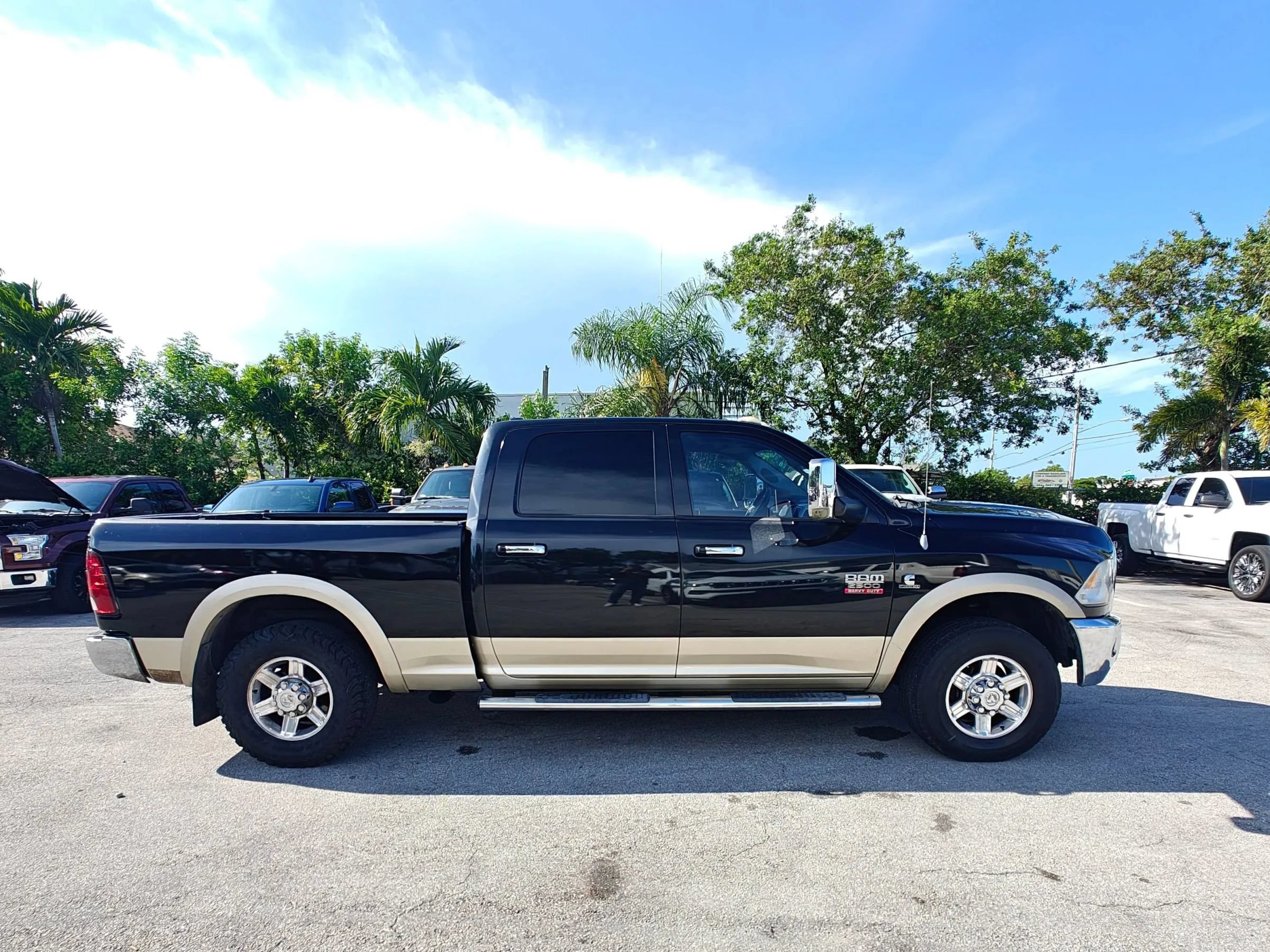 Used 2011 RAM 2500 Laramie RWD image 10