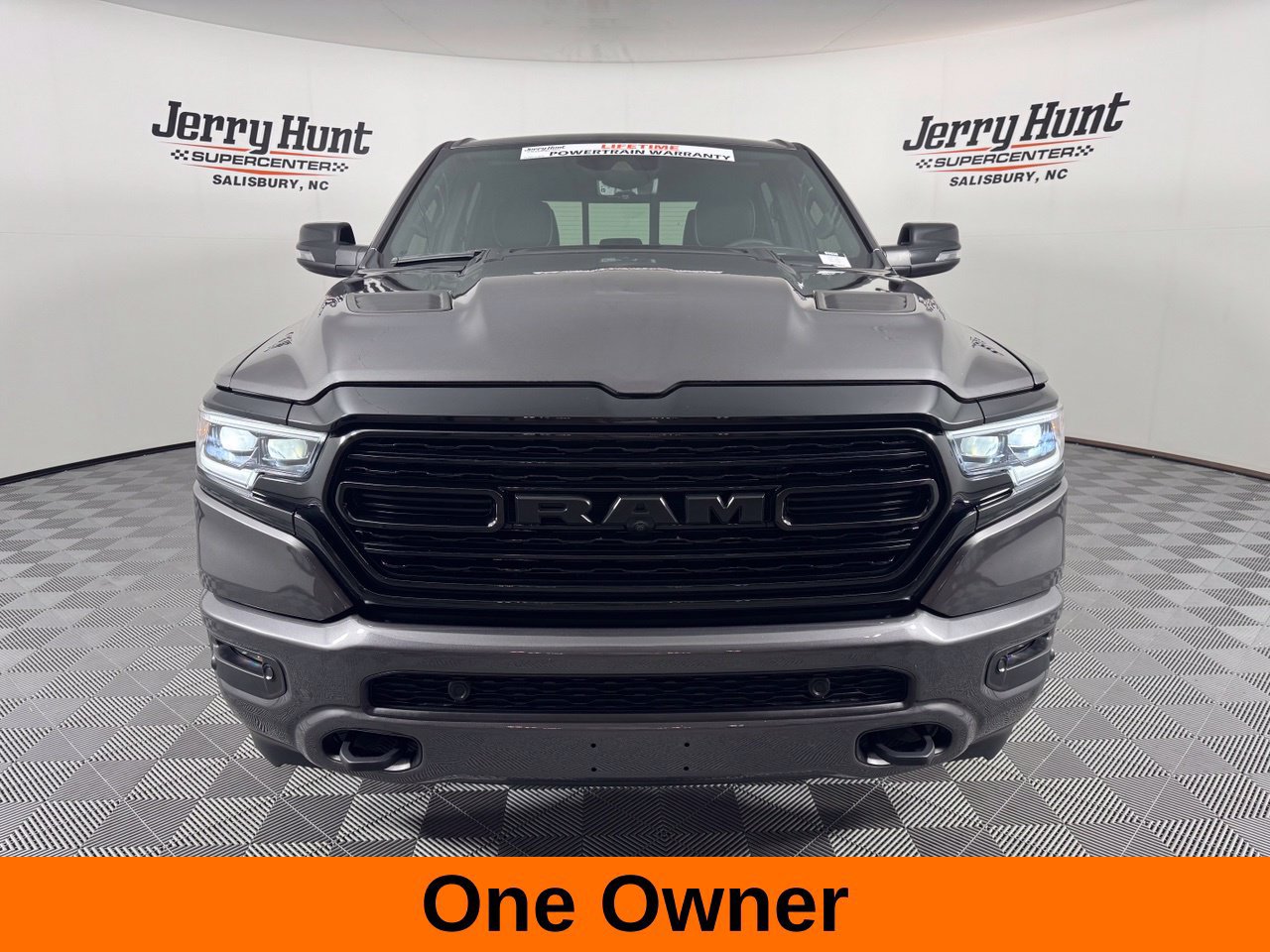 Used 2024 RAM 1500 Limited AWD/4WD image 4