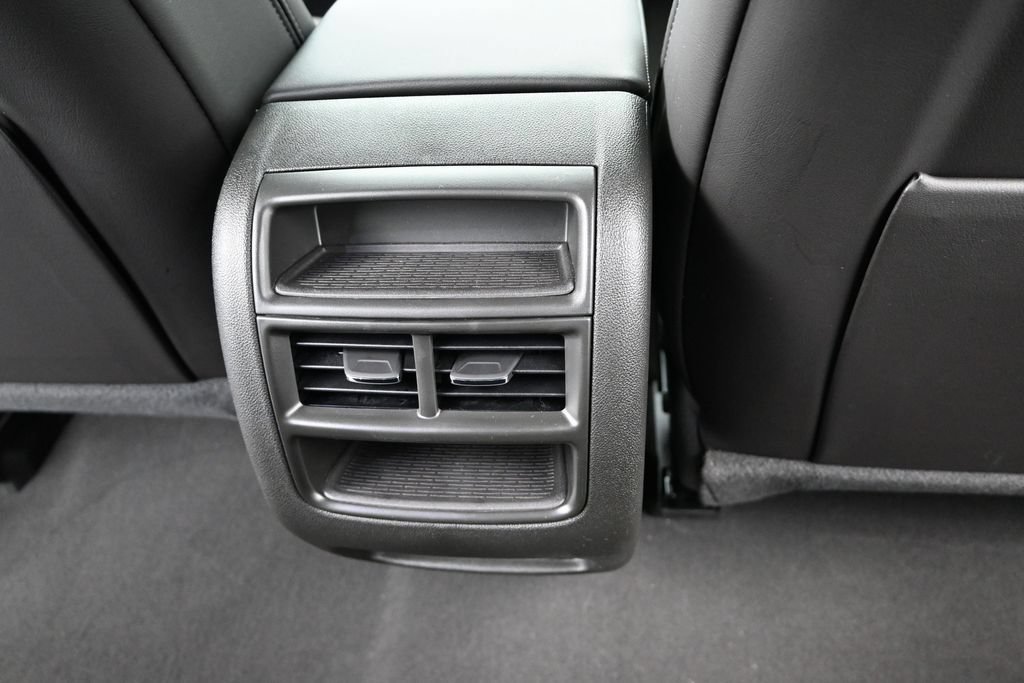 New 2026 Cadillac XT5 Premium Luxury AWD/4WD image 18