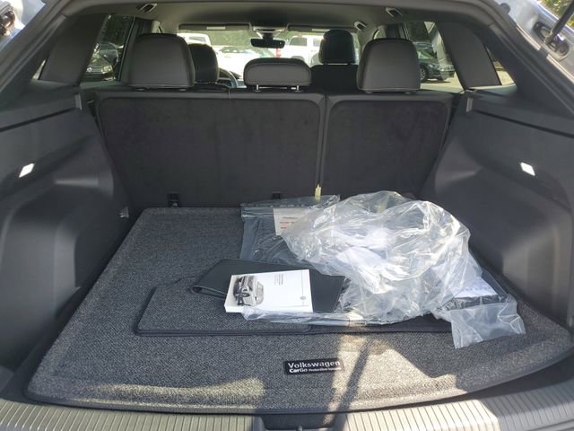 New 2026 Volkswagen Atlas Cross Sport SE image 8