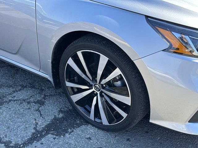 Used 2021 Nissan Altima 2.5 SR w/ SR Premium Package image 7