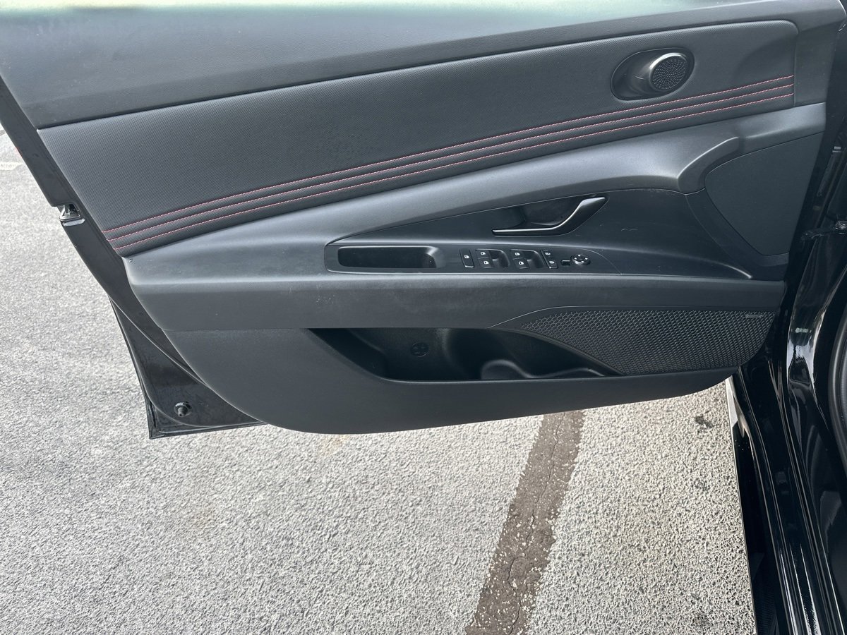Used 2024 Hyundai Elantra N Line image 9
