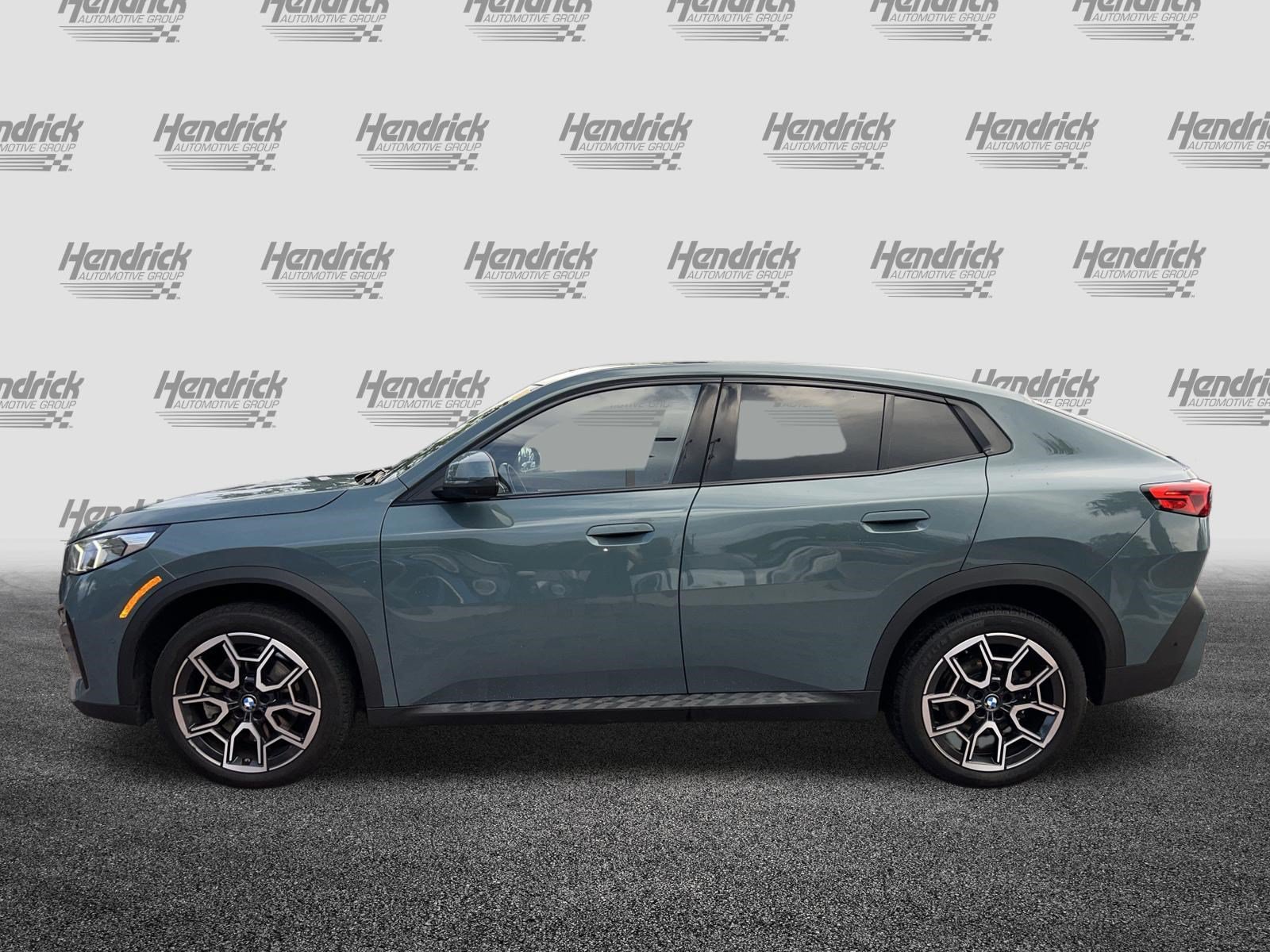 Certified 2025 BMW X2 xDrive28i AWD/4WD image 7