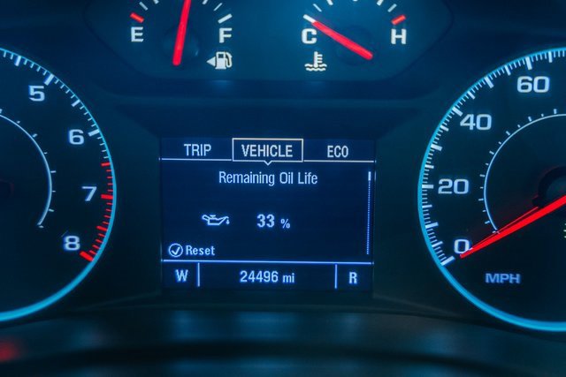 Used 2023 Chevrolet Traverse LS image 39