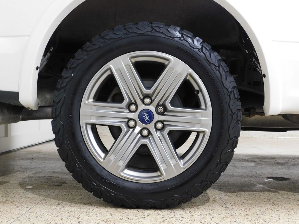 Used 2019 Ford F150 XLT w/ Equipment Group 302A Luxury AWD/4WD image 52