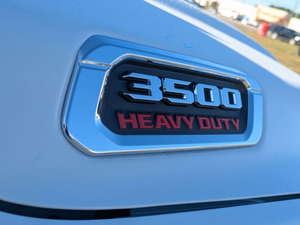New 2026 RAM 3500 Tradesman w/ Chrome Appearance Group AWD/4WD image 32