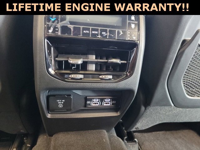 New 2025 Jeep Grand Cherokee L Limited w/ Black Appearance Package image 33