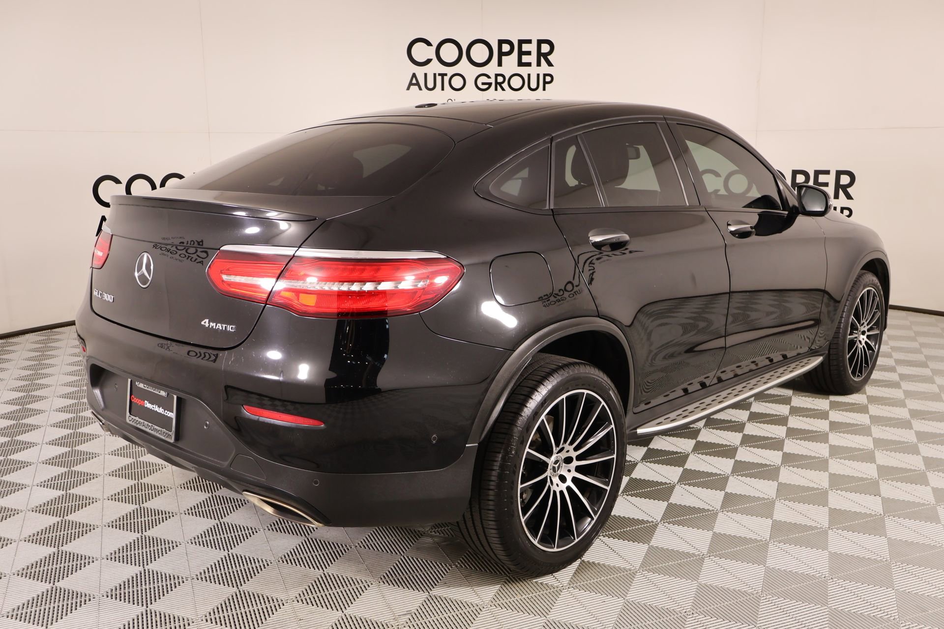 Used 2019 Mercedes-Benz GLC 300 4MATIC Coupe image 21