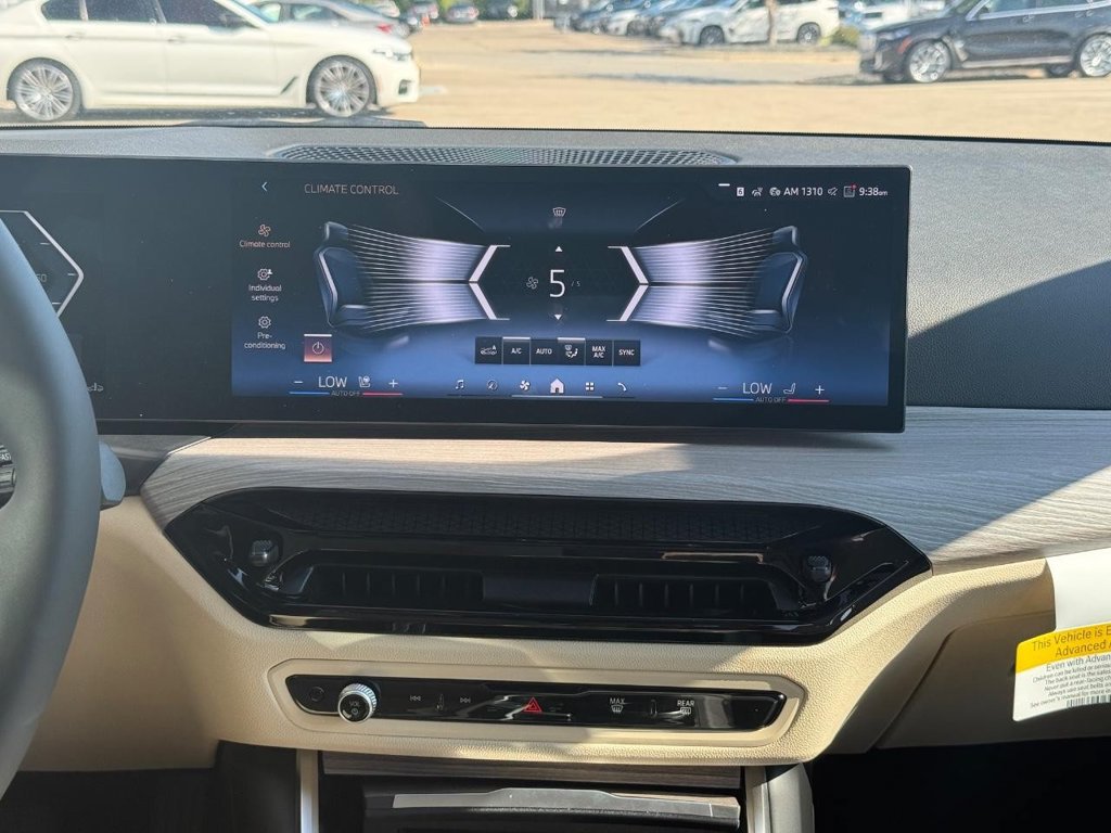 New 2026 BMW 330i xDrive Sedan AWD/4WD image 7