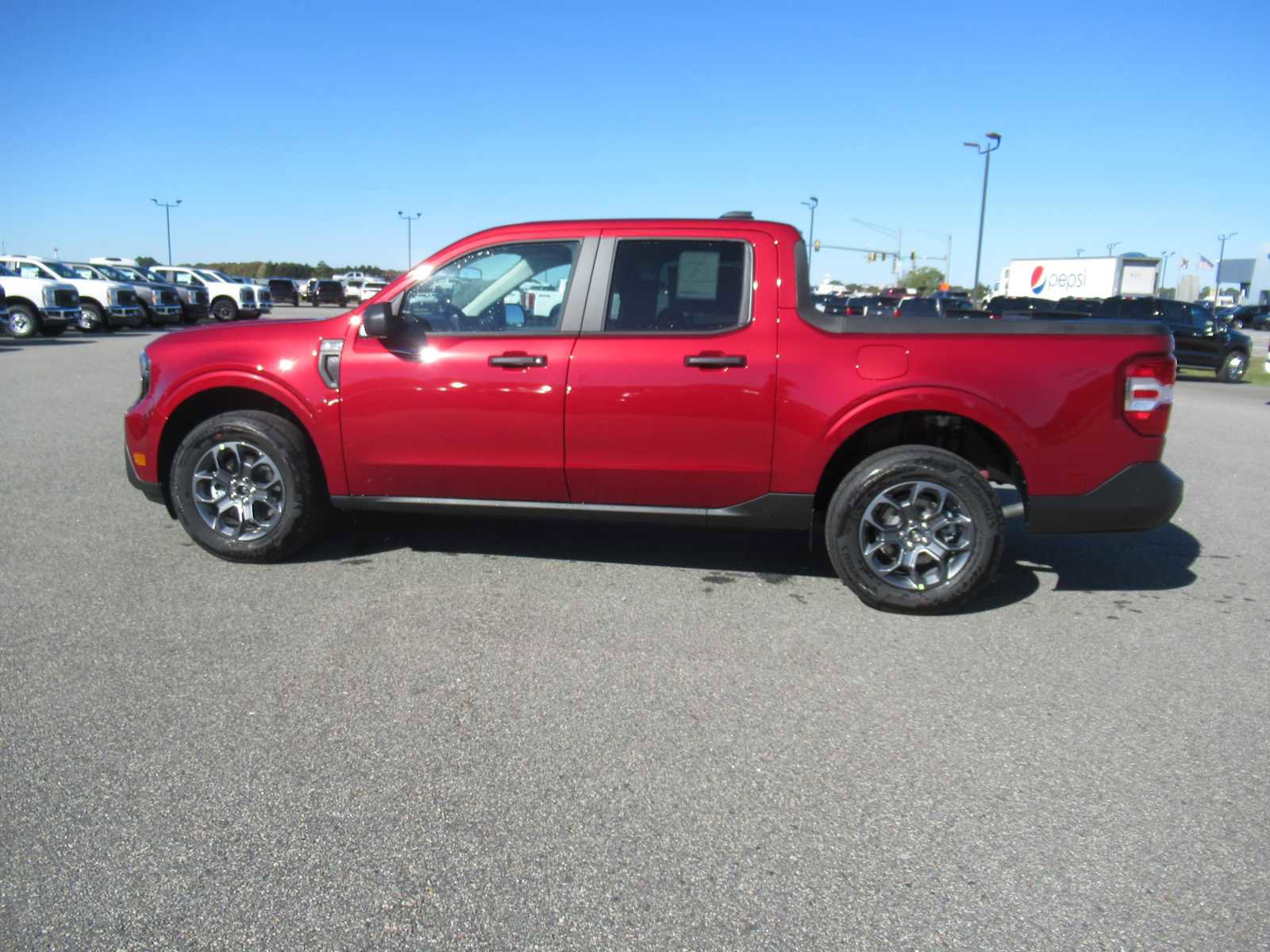 New 2025 Ford Maverick XLT w/ Equipment Group 301A image 8