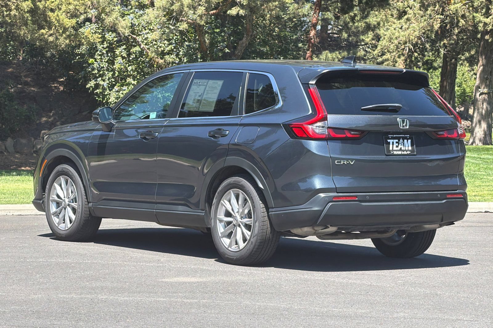 Used 2025 Honda CR-V EX-L image 6