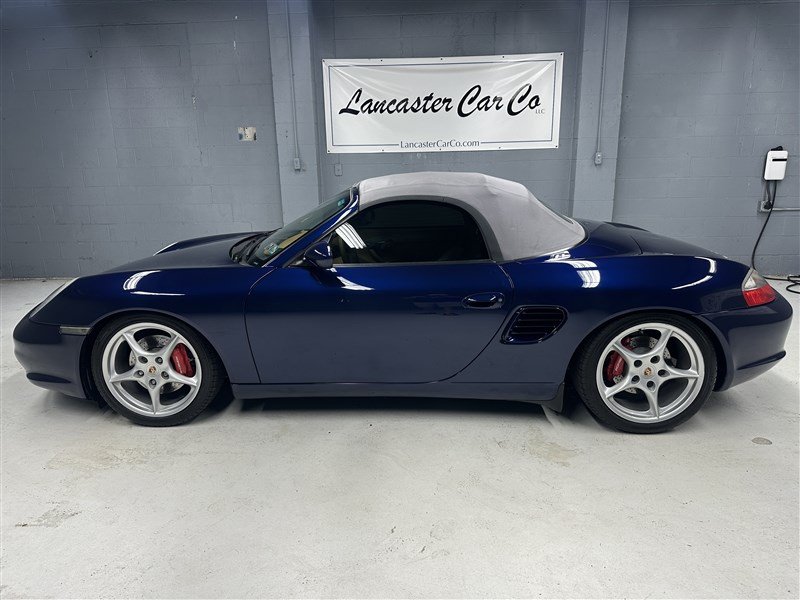 Used 2004 Porsche Boxster S RWD image 11