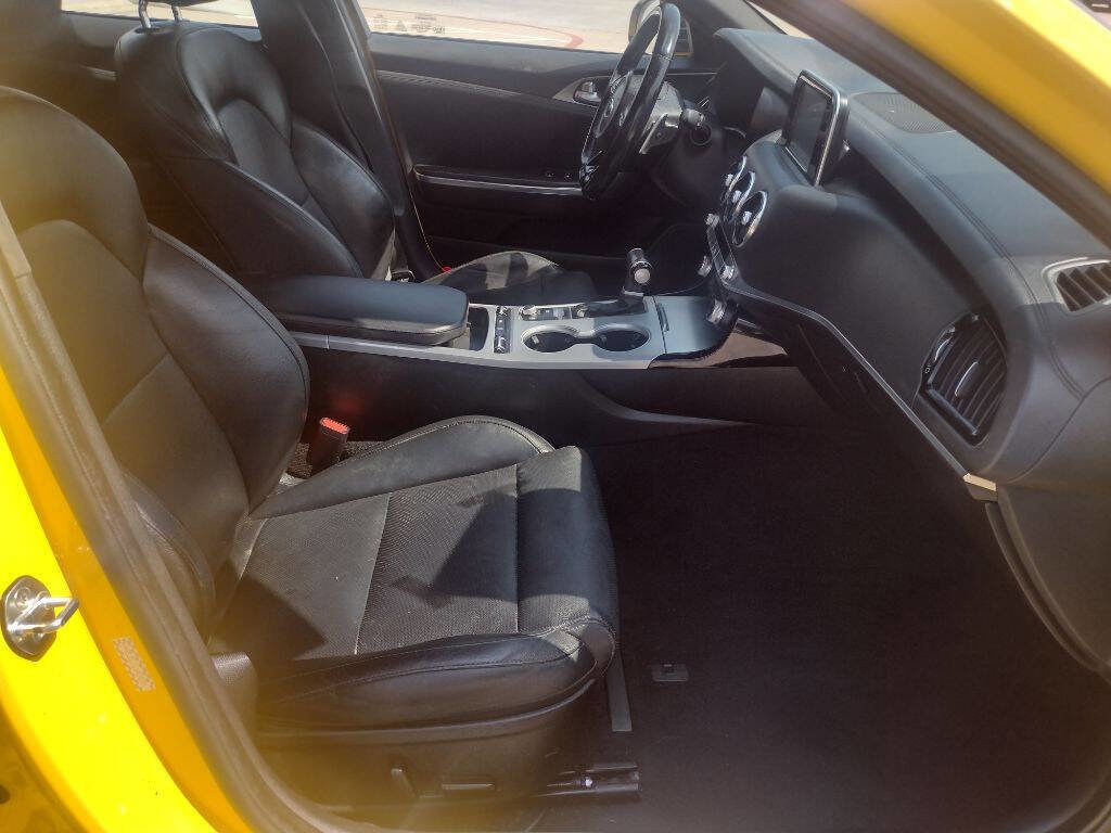 Used 2018 Kia Stinger GT w/ Limited Edition image 18