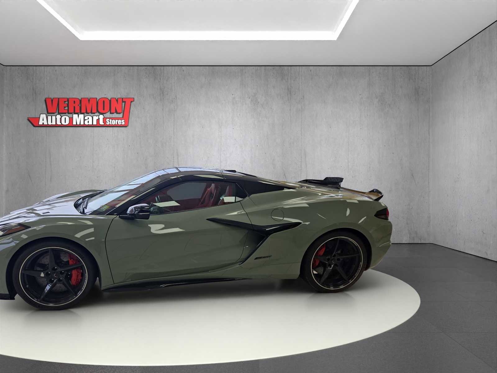 Used 2024 Chevrolet Corvette E-Ray w/ ZER Performance Package image 15