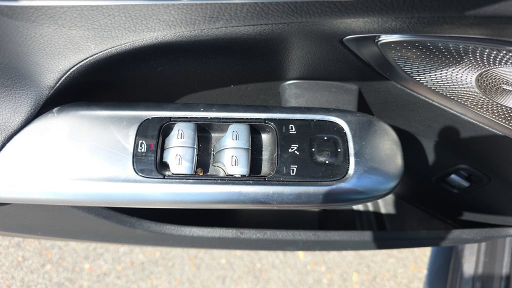 Certified 2025 Mercedes-Benz C 300 4MATIC Sedan image 11