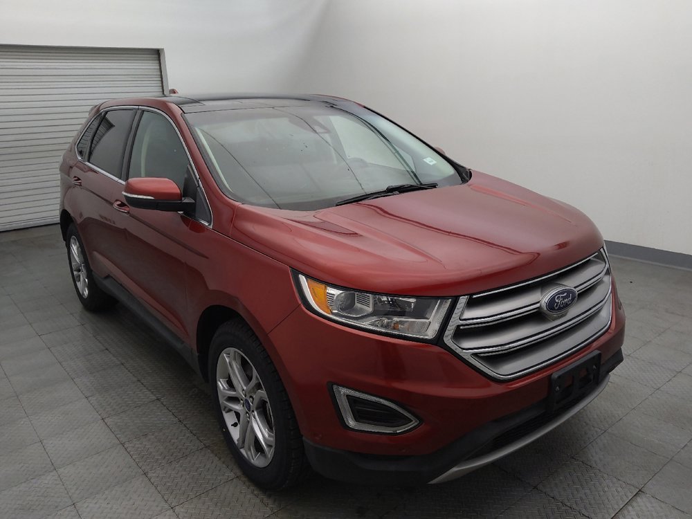Used 2017 Ford Edge Titanium w/ Equipment Group 302A FWD image 13