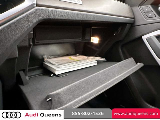 Used 2022 Audi Q3 2.0T Premium Plus w/ Premium Plus Package image 30