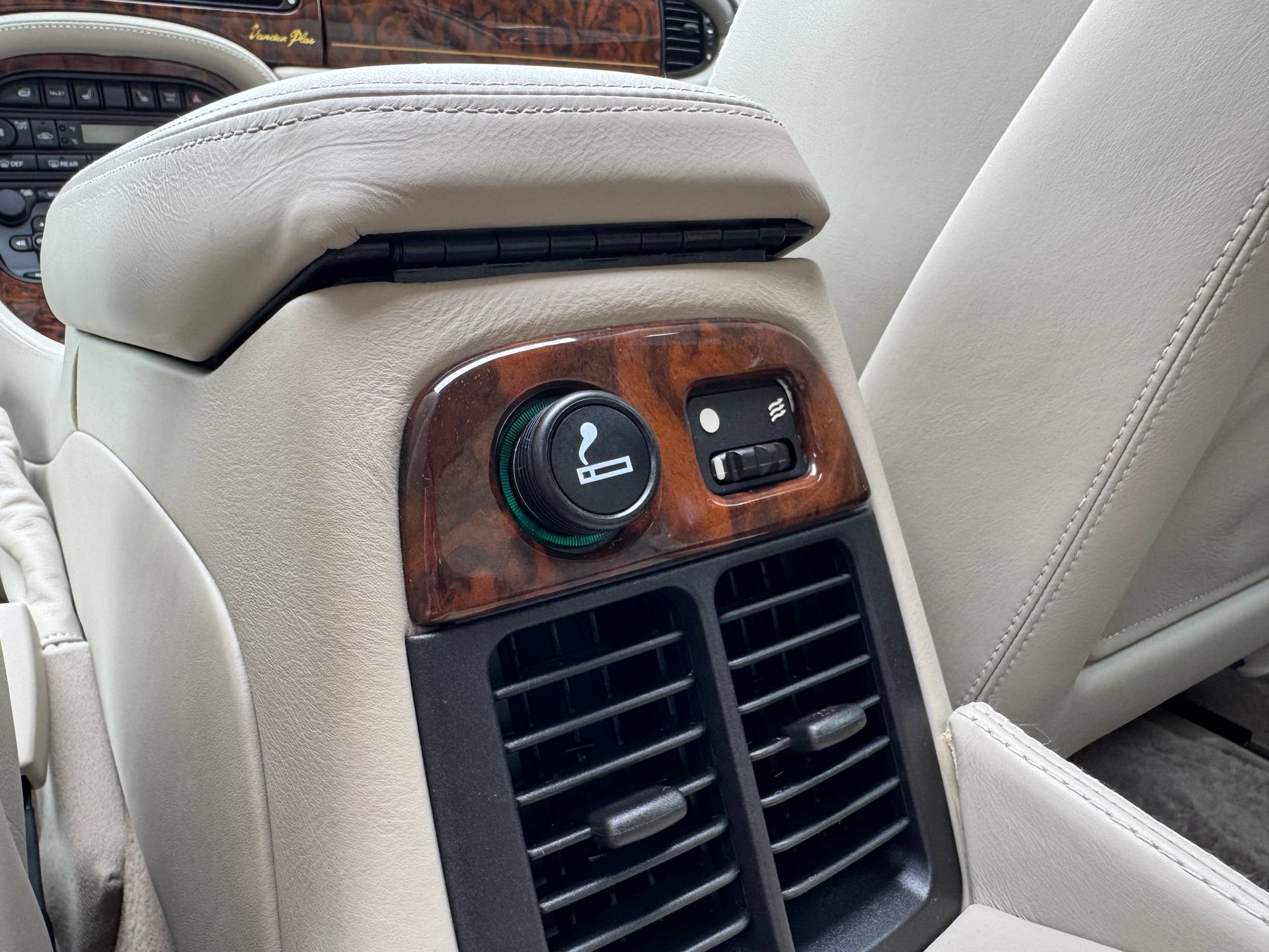 Used 2001 Jaguar XJ Supercharged RWD image 51