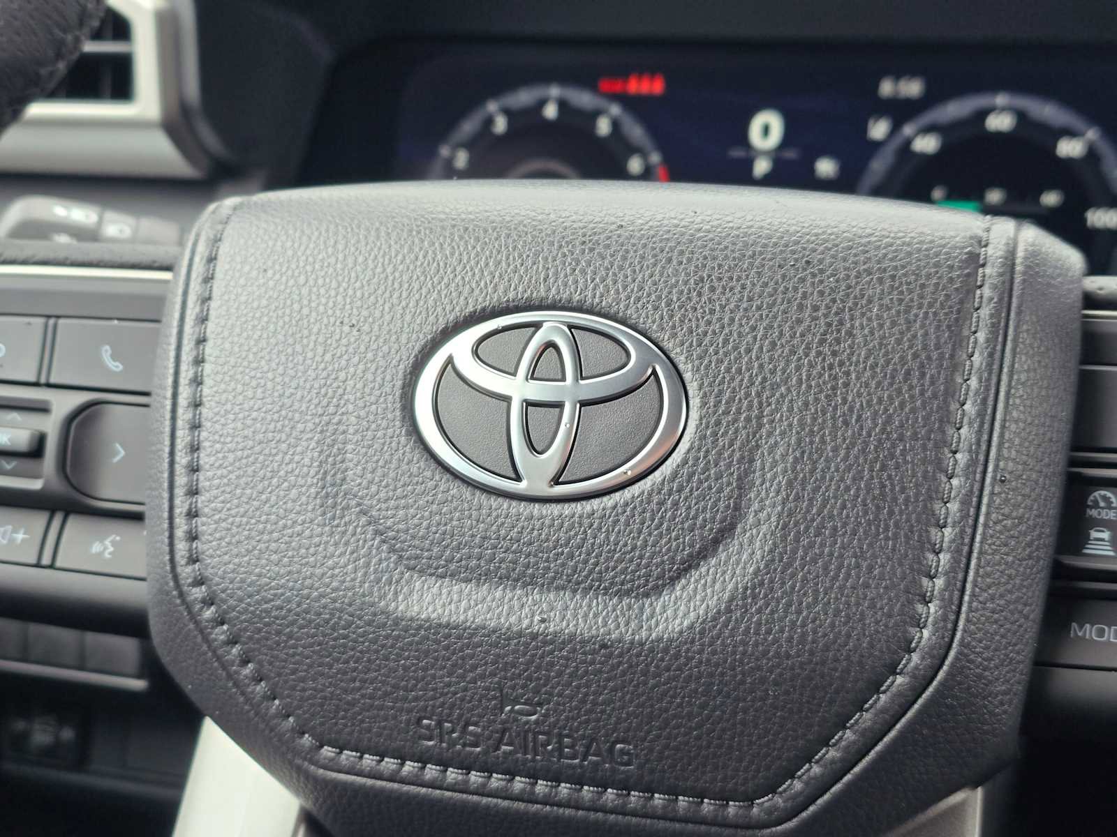 Used 2025 Toyota Tacoma TRD Sport image 30