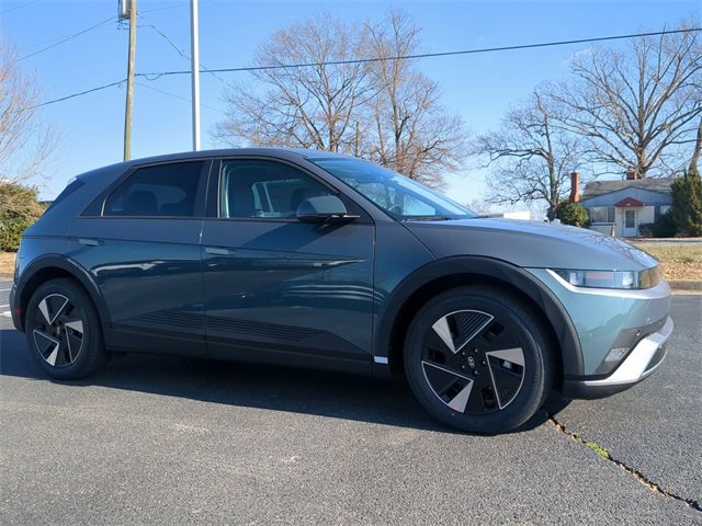 New 2026 Hyundai Ioniq 5 SEL image 2