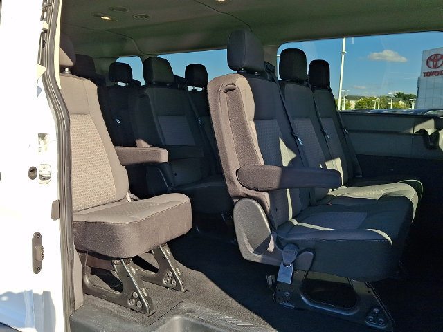 Used 2023 Ford Transit 350 XLT RWD image 11