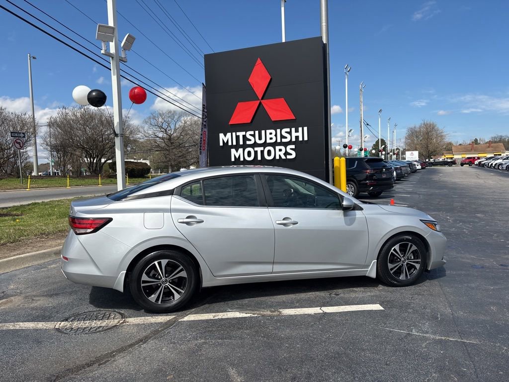 Used 2022 Nissan Sentra SV w/ All-Weather Package FWD image 4