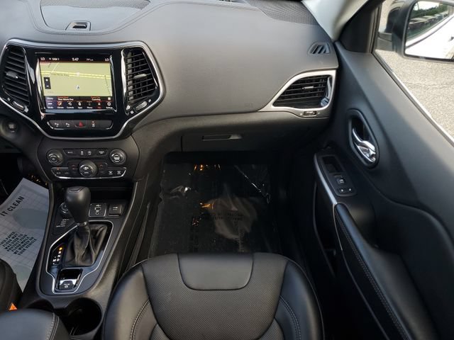 Certified 2022 Jeep Cherokee Limited w/ Elite Package AWD/4WD image 21