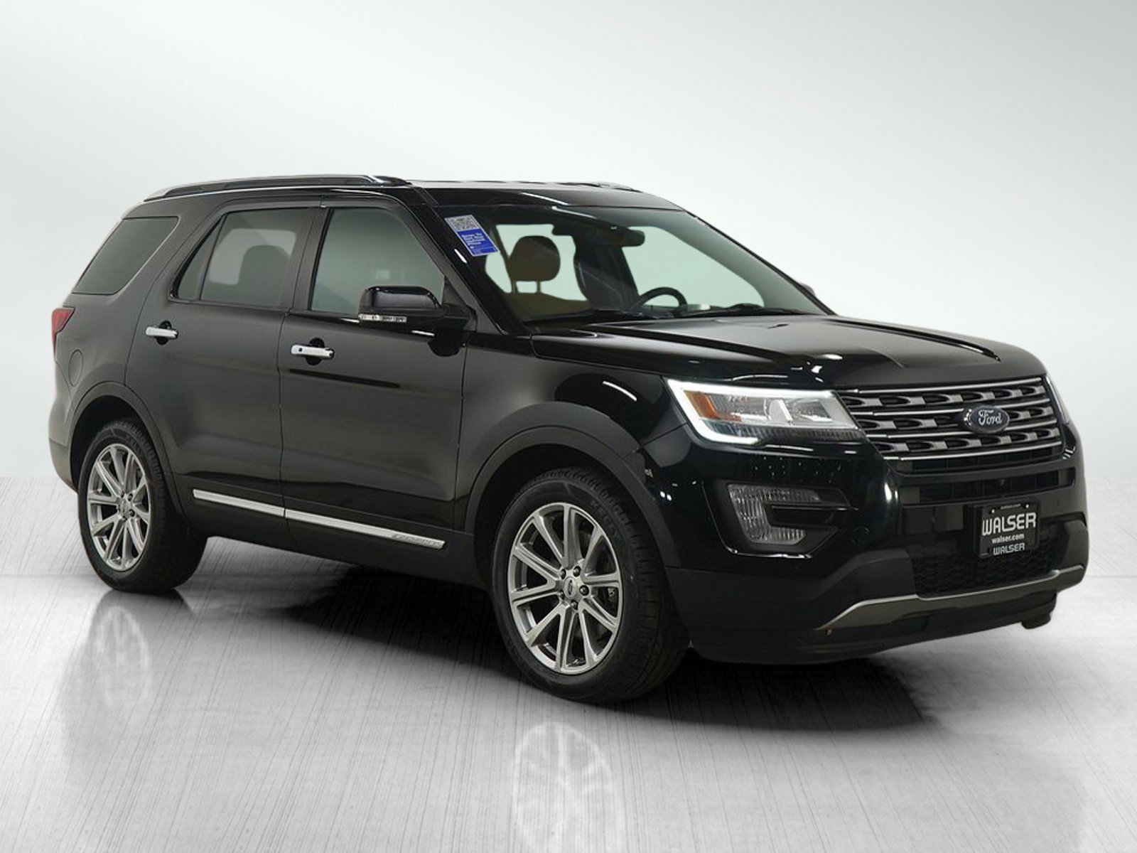 Used 2016 Ford Explorer Limited image 7