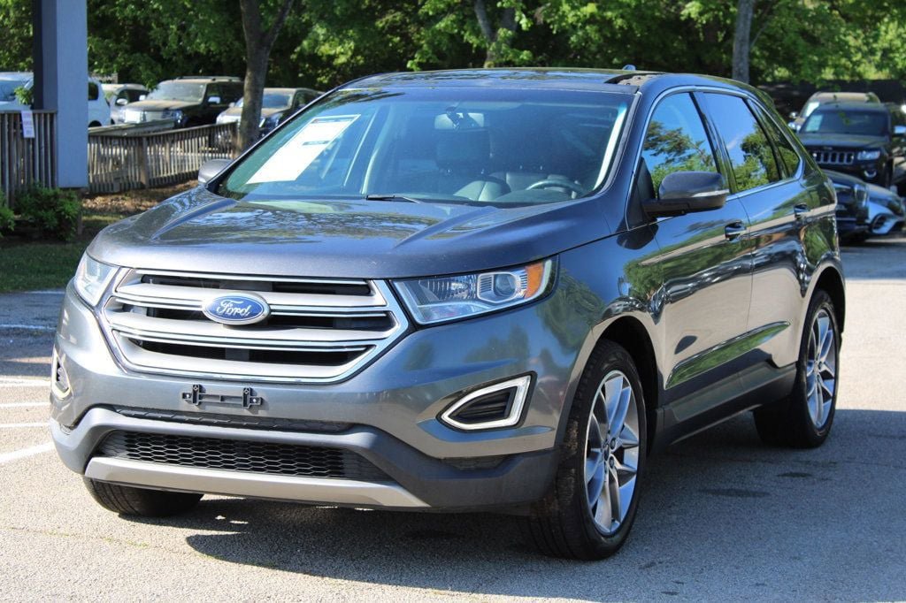 Used 2015 Ford Edge Titanium w/ Equipment Group 301A FWD image 3