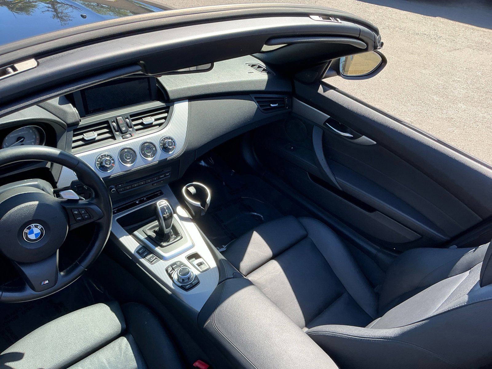 Used 2011 BMW Z4 sDrive35is image 14