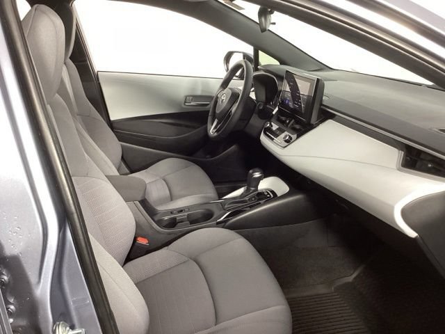 Used 2026 Toyota Corolla SE FWD image 15