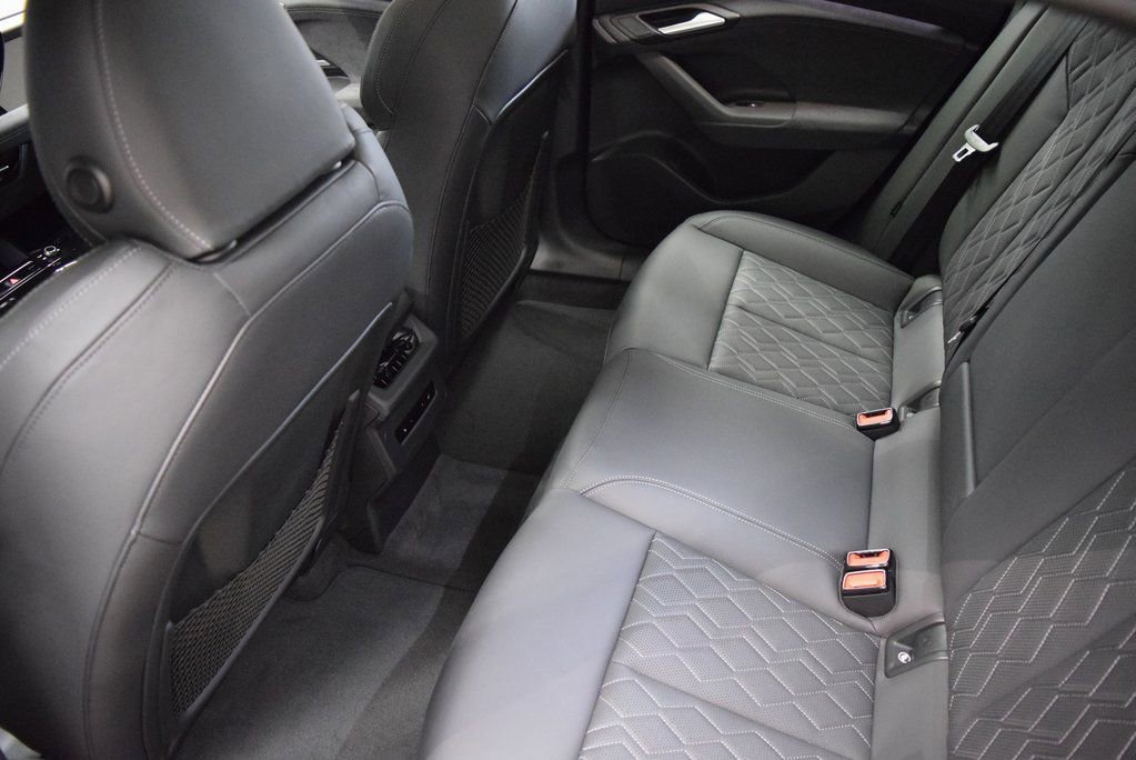 New 2025 Audi S6 e-tron Premium Plus image 5