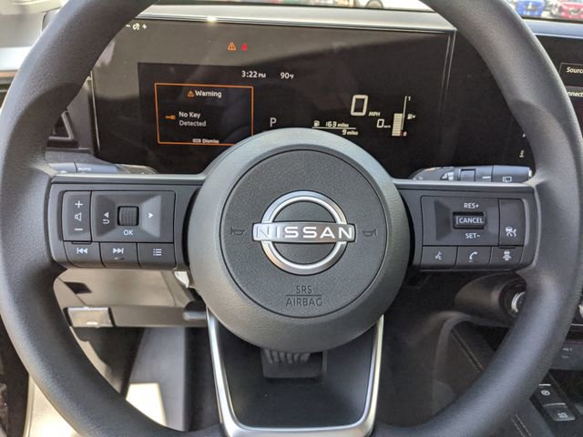 Certified 2025 Nissan Kicks SV w/ SV Premium Package AWD/4WD image 38