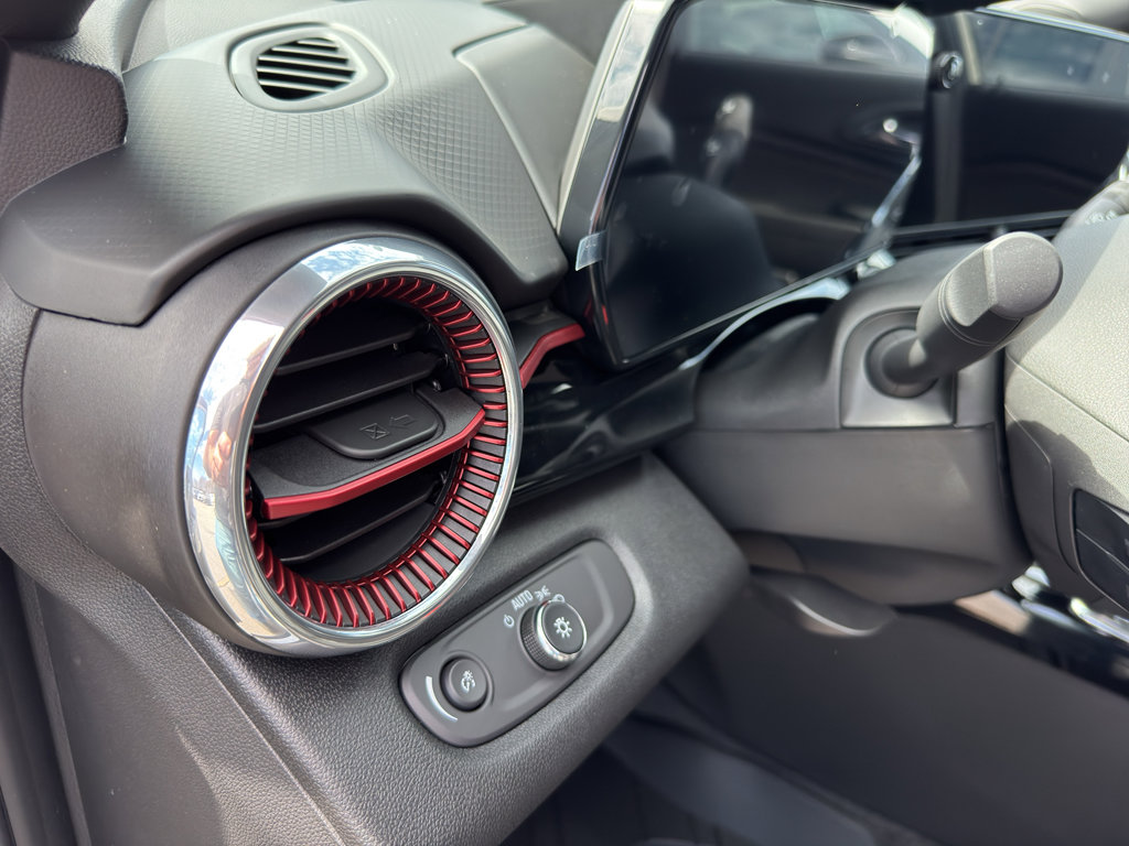 New 2026 Chevrolet Trax RS w/ Driver Confidence Package image 10