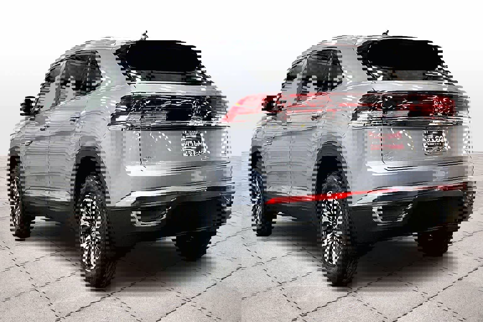 New 2026 Volkswagen Atlas Cross Sport SE image 3