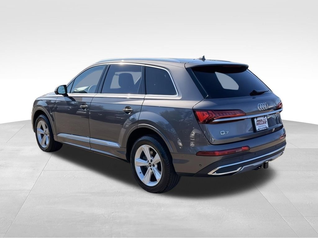 Used 2023 Audi Q7 2.0T Premium Plus w/ Premium Plus Package AWD/4WD image 6