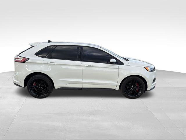 Used 2021 Ford Edge ST w/ Equipment Group 401A AWD/4WD image 2