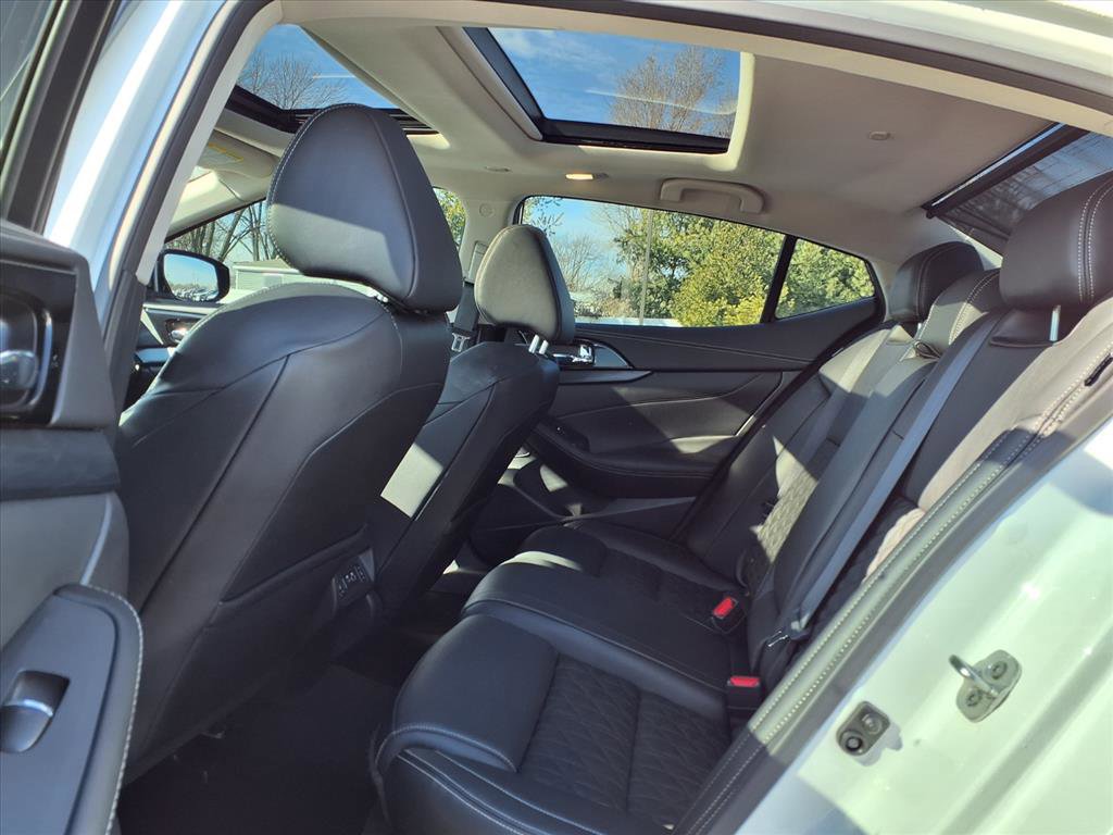 Used 2023 Nissan Maxima Platinum image 25