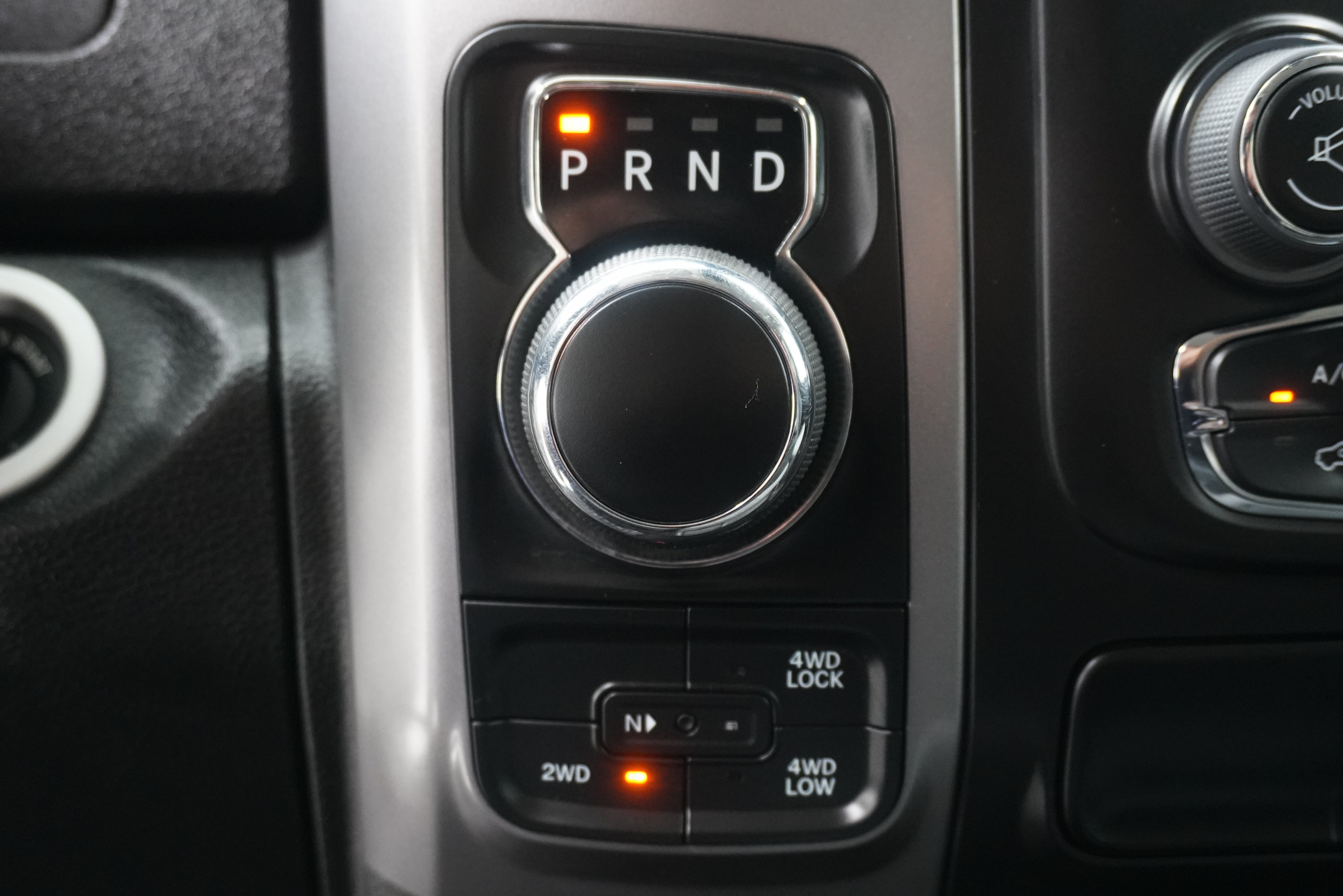 Used 2023 RAM 1500 Classic SLT w/ Electronics Group AWD/4WD image 18
