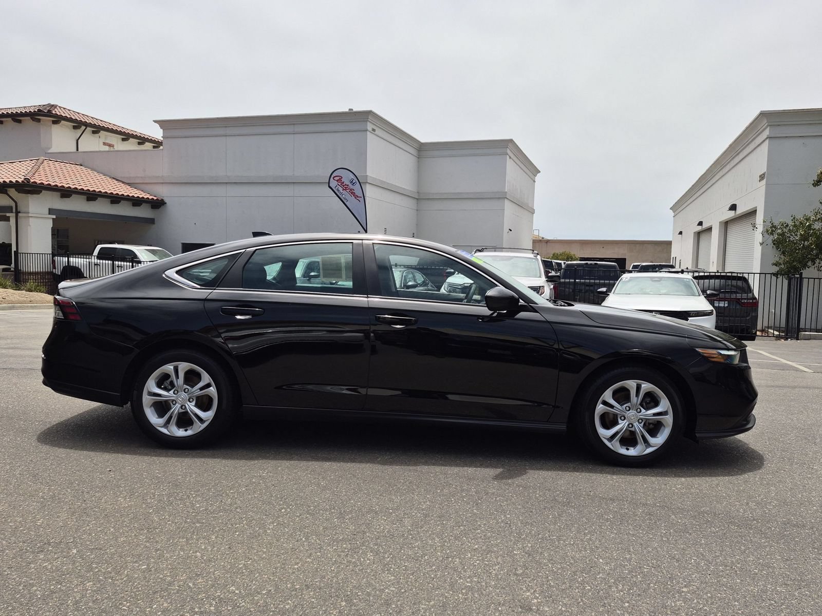 Used 2025 Honda Accord LX image 6